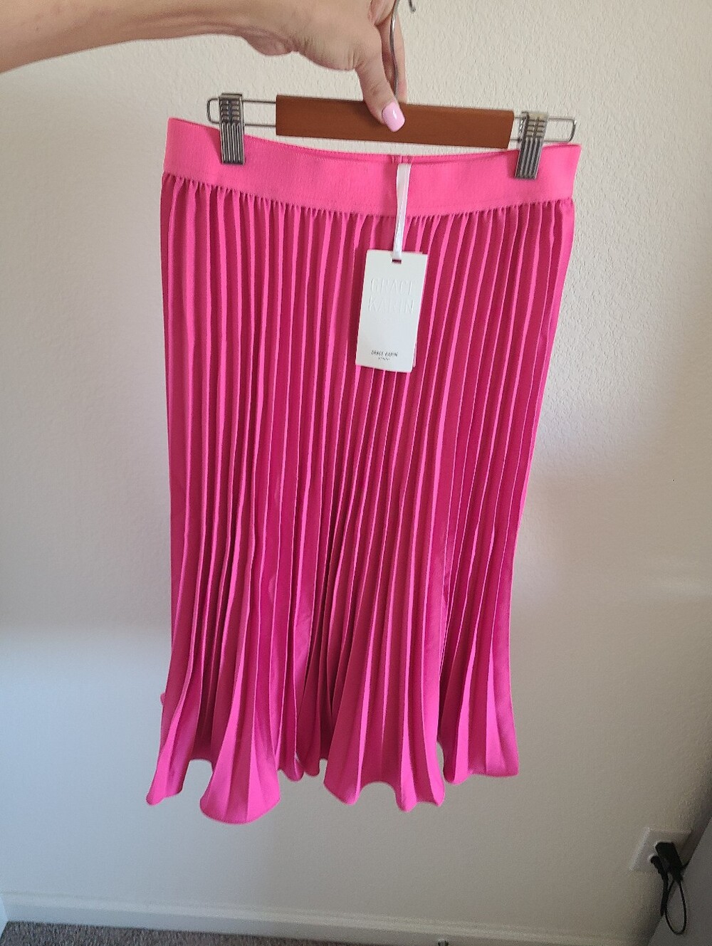 NWT Grace Karin Hot Pink Pleated Midi Skirt - Picture 2 of 7